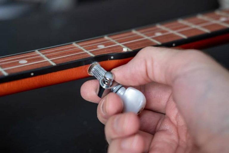 How To Restring a Banjo (Easy Step Guide) AOLRadioBlog